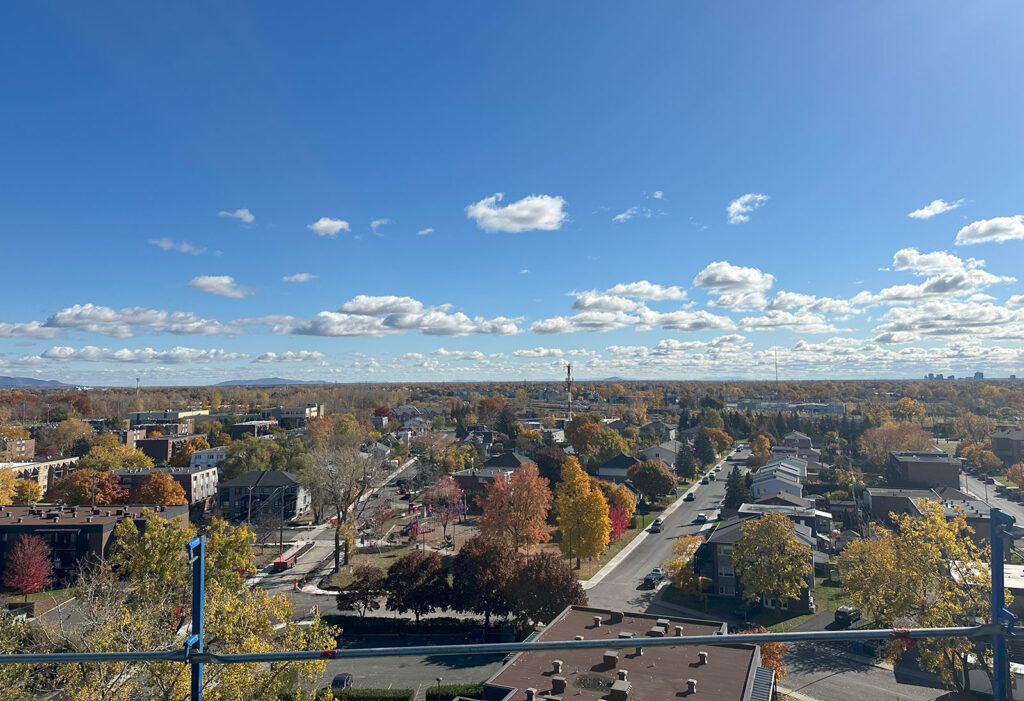 Vue de la terrasse (photo prise en octobre 2024)