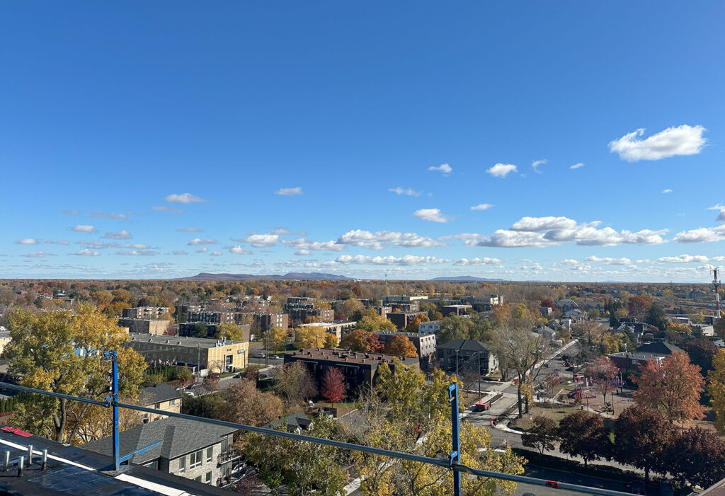 Vue de la terrasse (photo prise en octobre 2024)