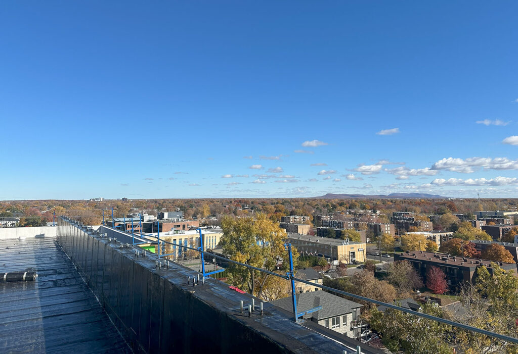 Vue de la terrasse (photo prise en octobre 2024)