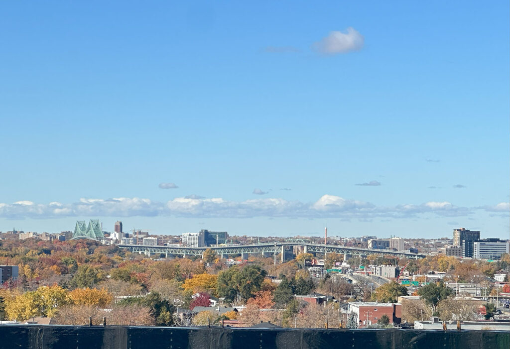 Vue de la terrasse (photo prise en octobre 2024)