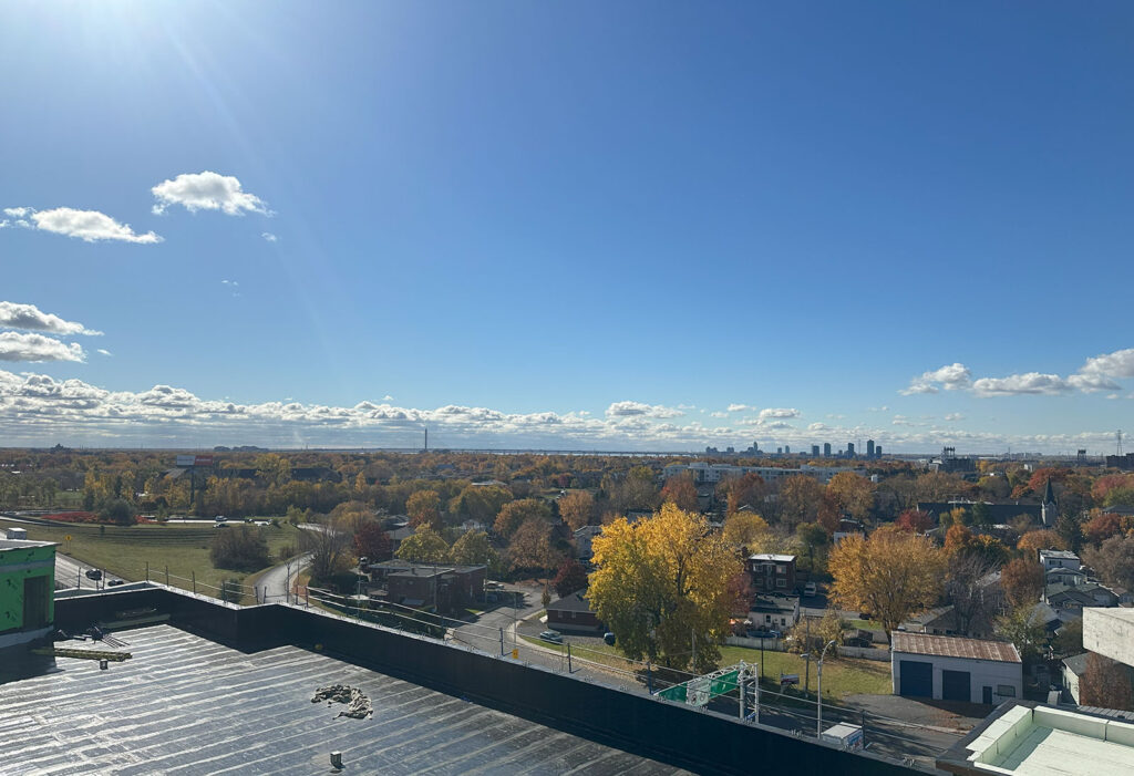 Vue de la terrasse (photo prise en octobre 2024)